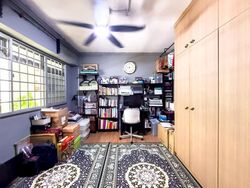 Blk 241 Pasir Ris Street 21 (Pasir Ris), HDB Executive #574596731